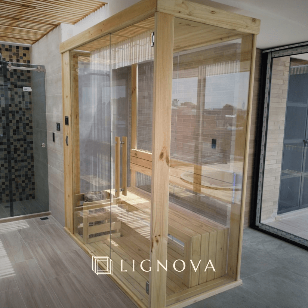 Construcción de saunas personalizados con listones de pino y teca de alta calidad.